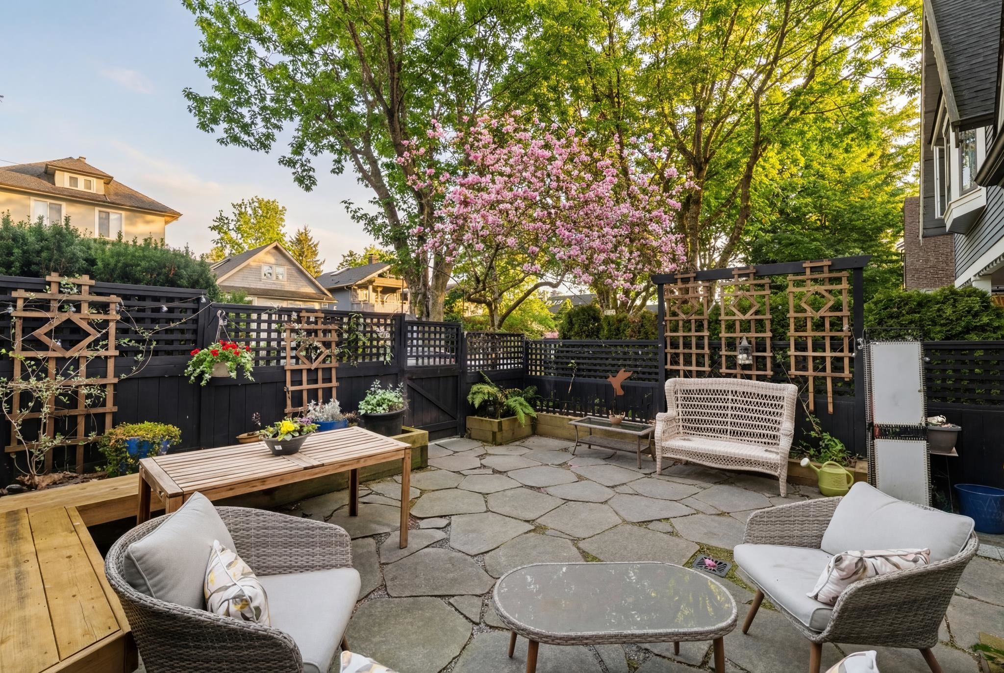 1807 E 7th Avenue Vancouver, BC - 24