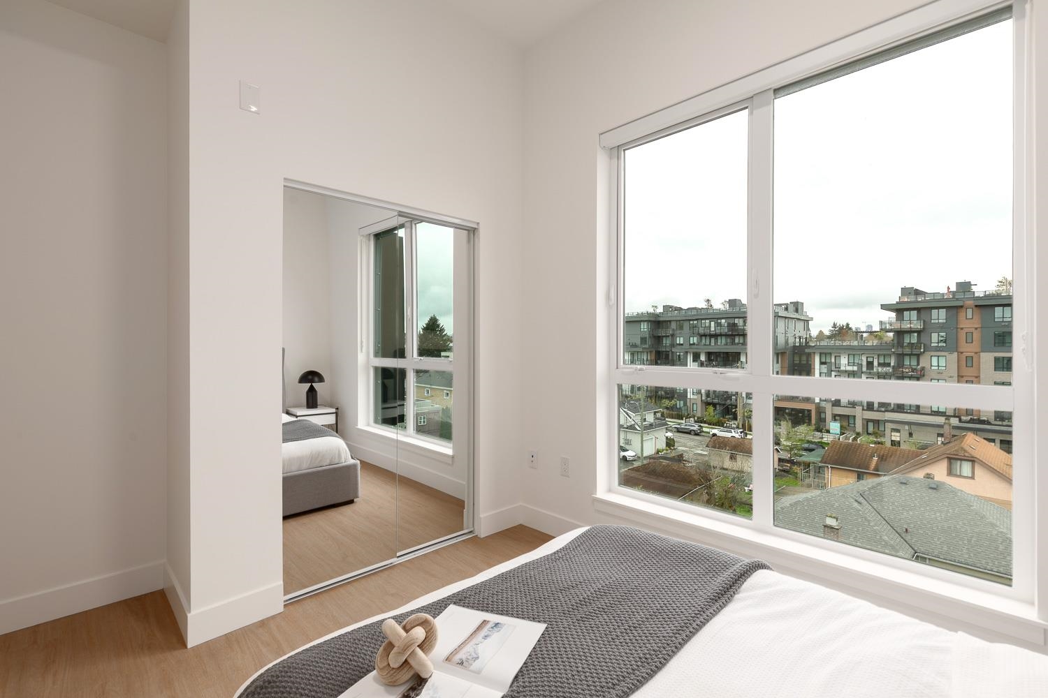 601 2235 E Broadway Vancouver, BC - 13