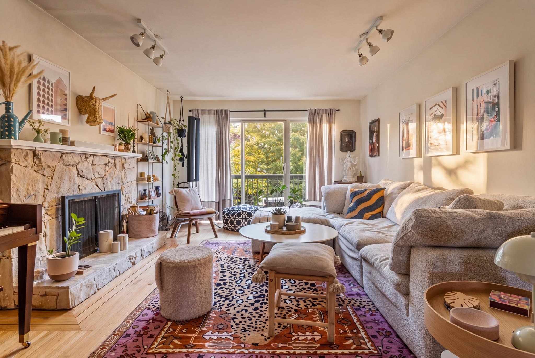 2246 Parker Street Vancouver, BC - 2