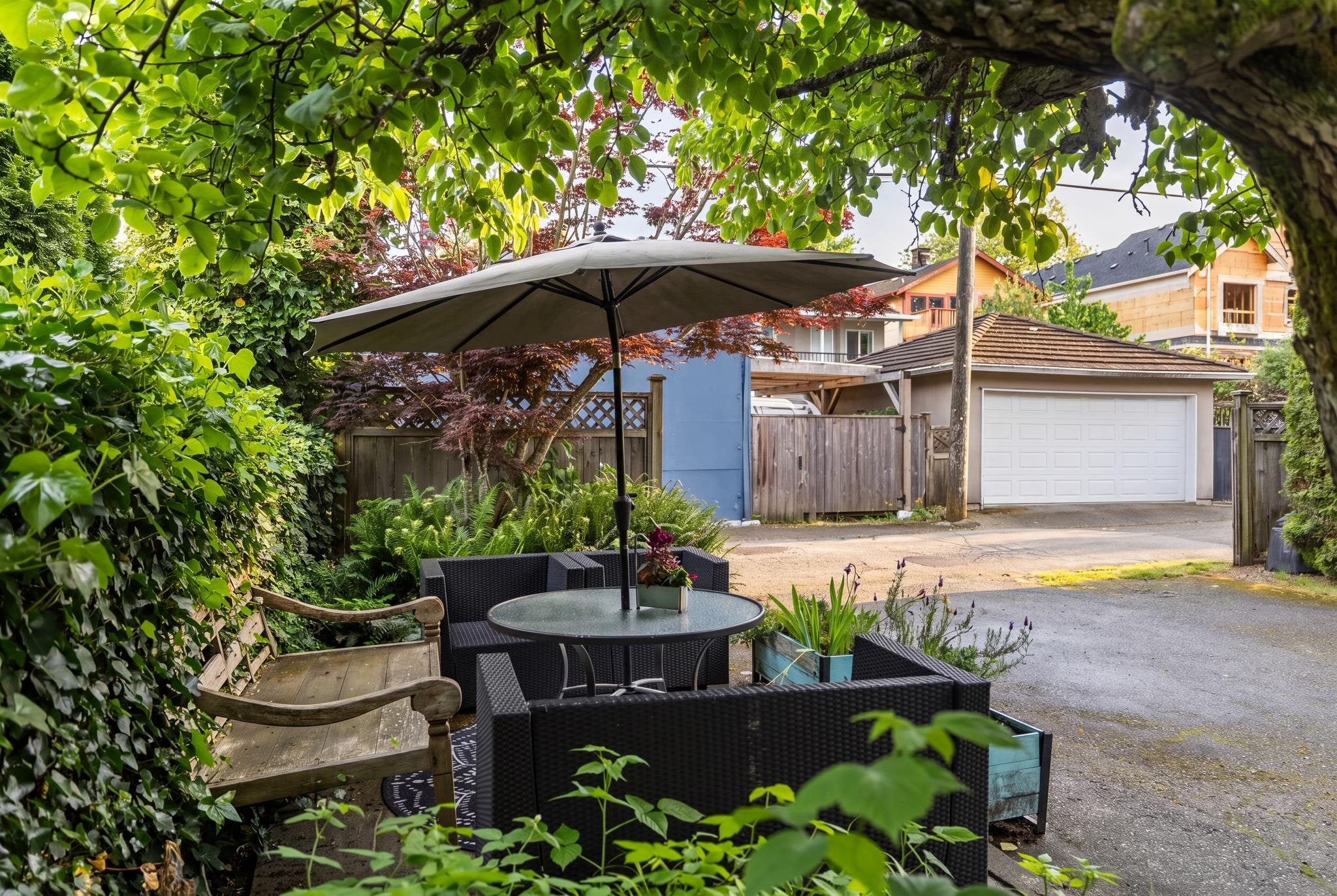 2246 Parker Street Vancouver, BC - 32
