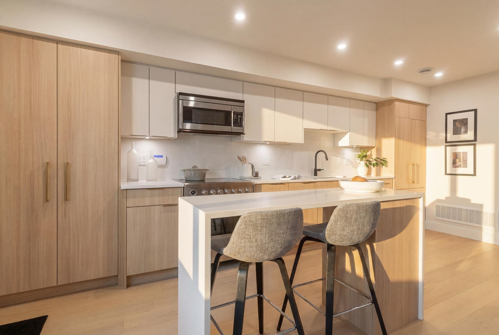 1 1937 Templeton Drive Vancouver, BC - 7