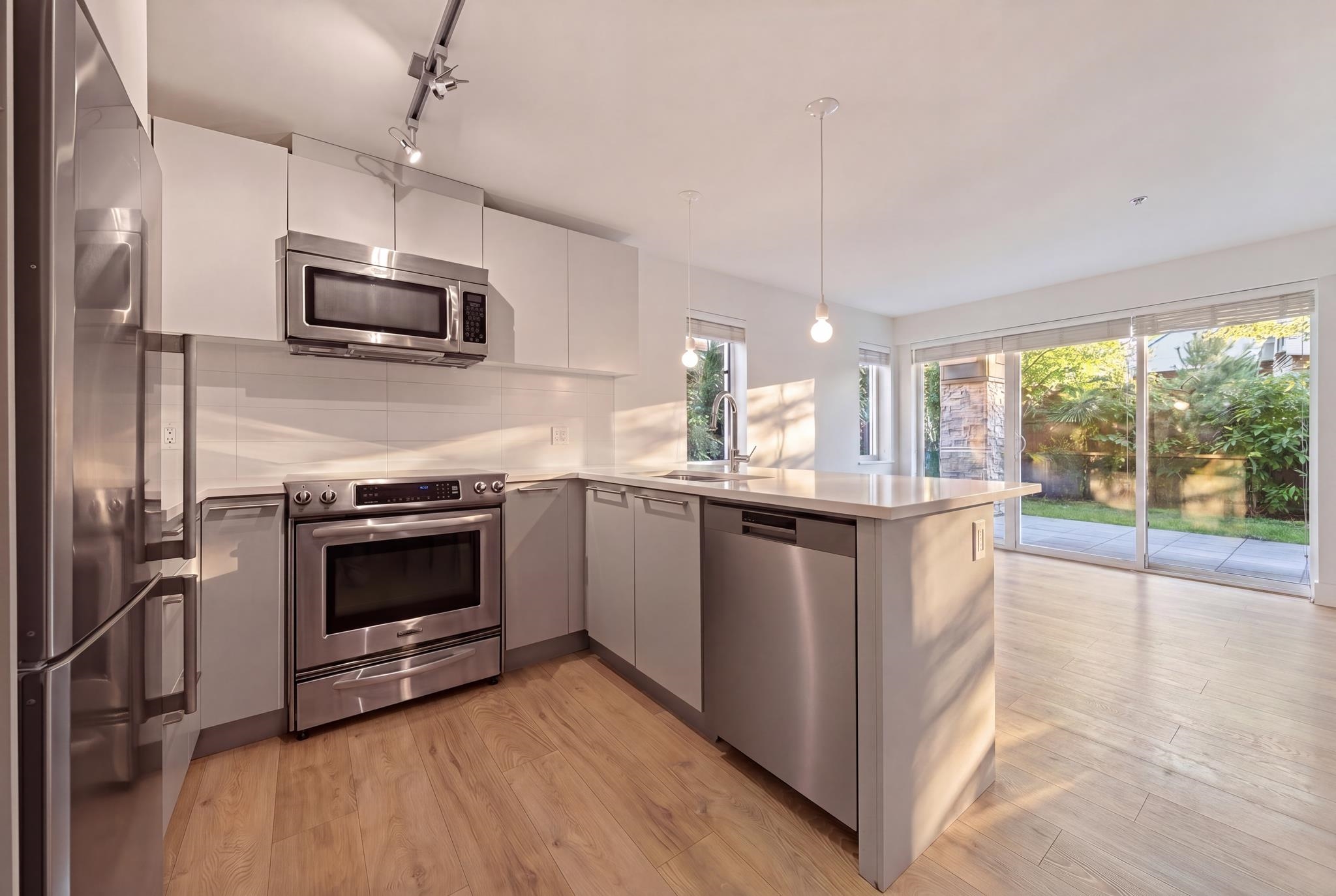 107 1661 E 2nd Avenue Vancouver, BC - 6