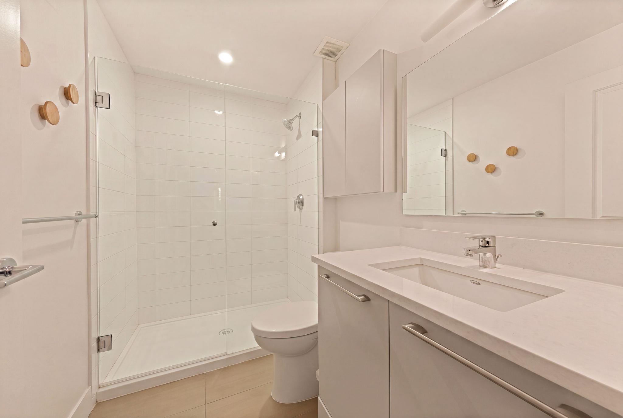107 1661 E 2nd Avenue Vancouver, BC - 19