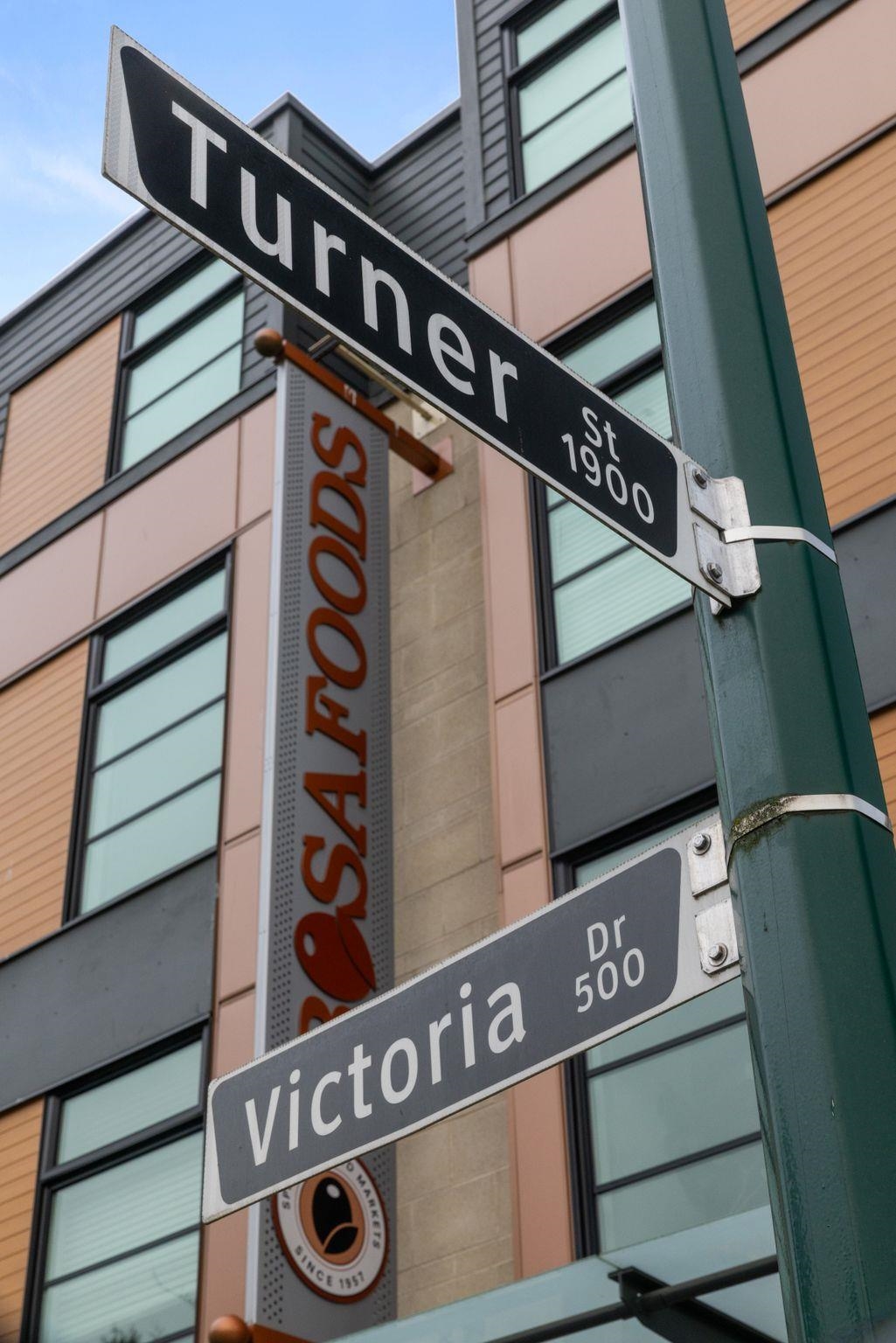 1955 Turner Street Vancouver, BC - 14