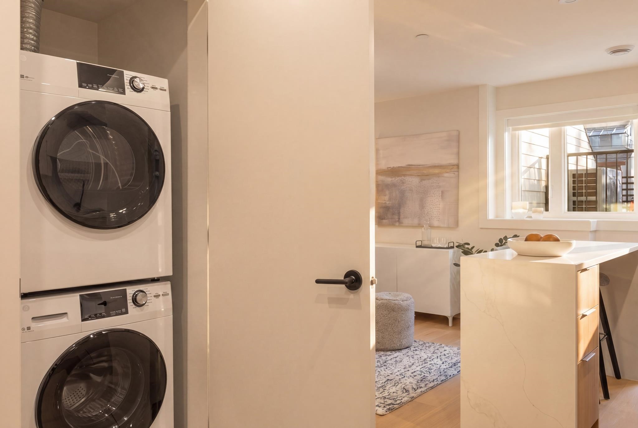 1 1937 Templeton Drive Vancouver, BC - 5