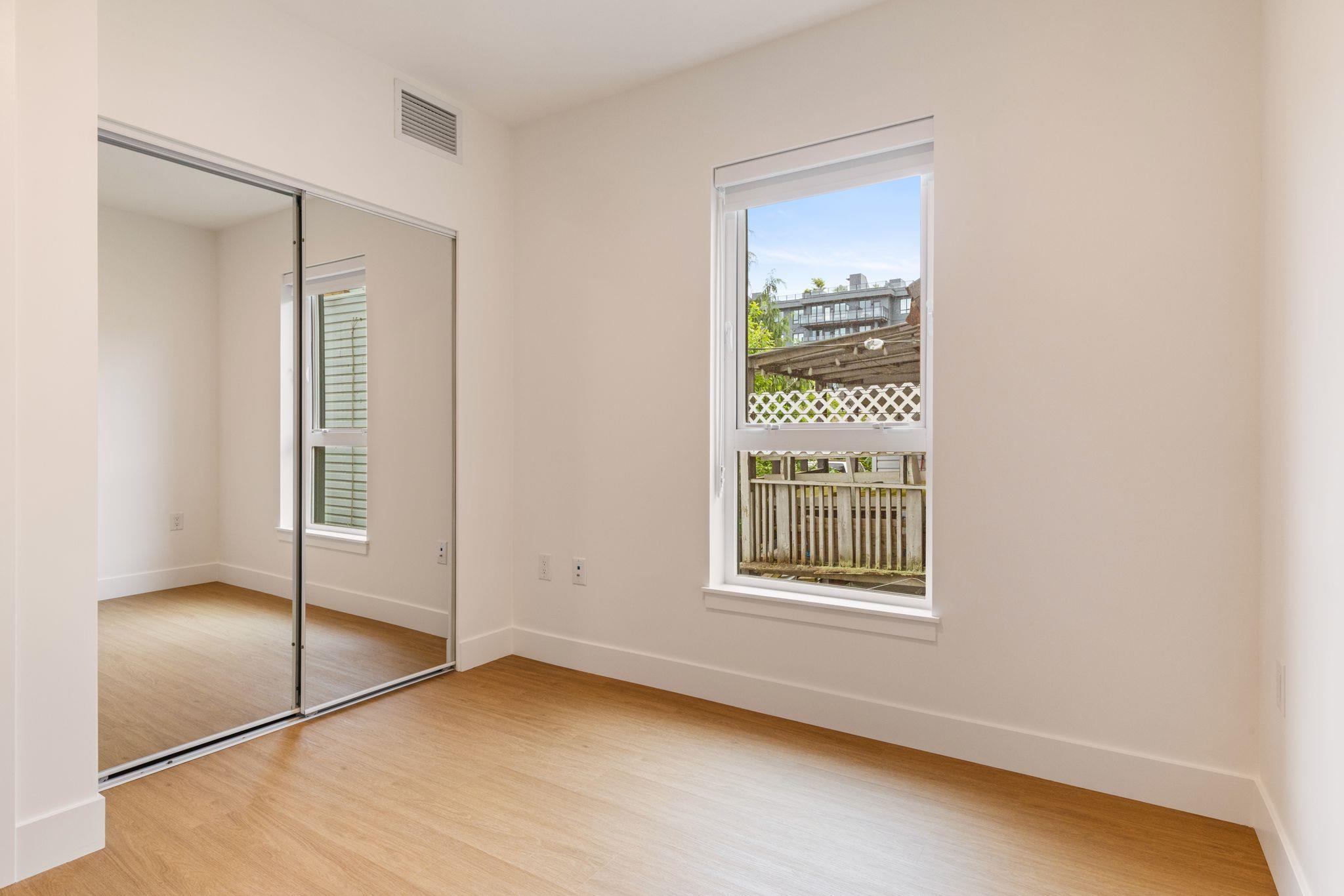 202 2235 E Broadway Vancouver, BC - 13