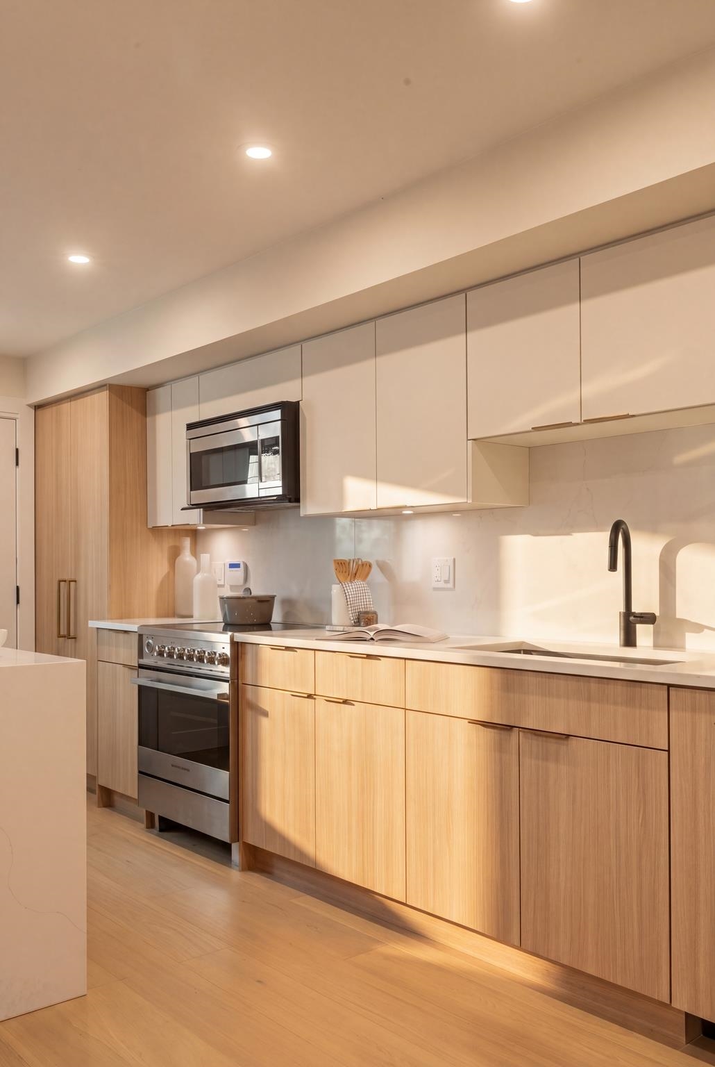 1 1937 Templeton Drive Vancouver, BC - 10