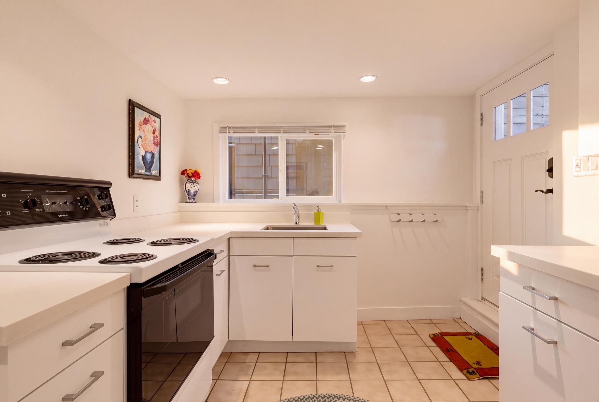 1955 E 8th Avenue Vancouver, BC - 27