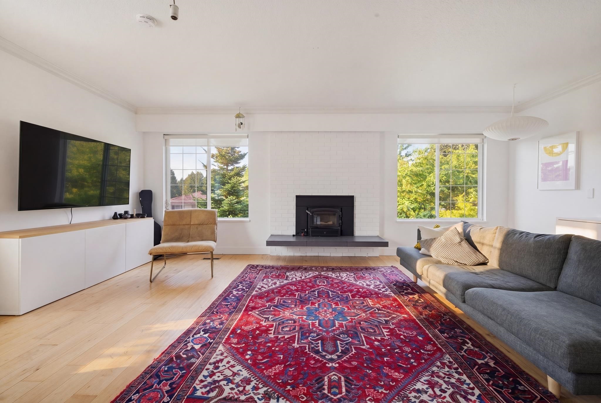 2554 E 7th Avenue Vancouver, BC - 9