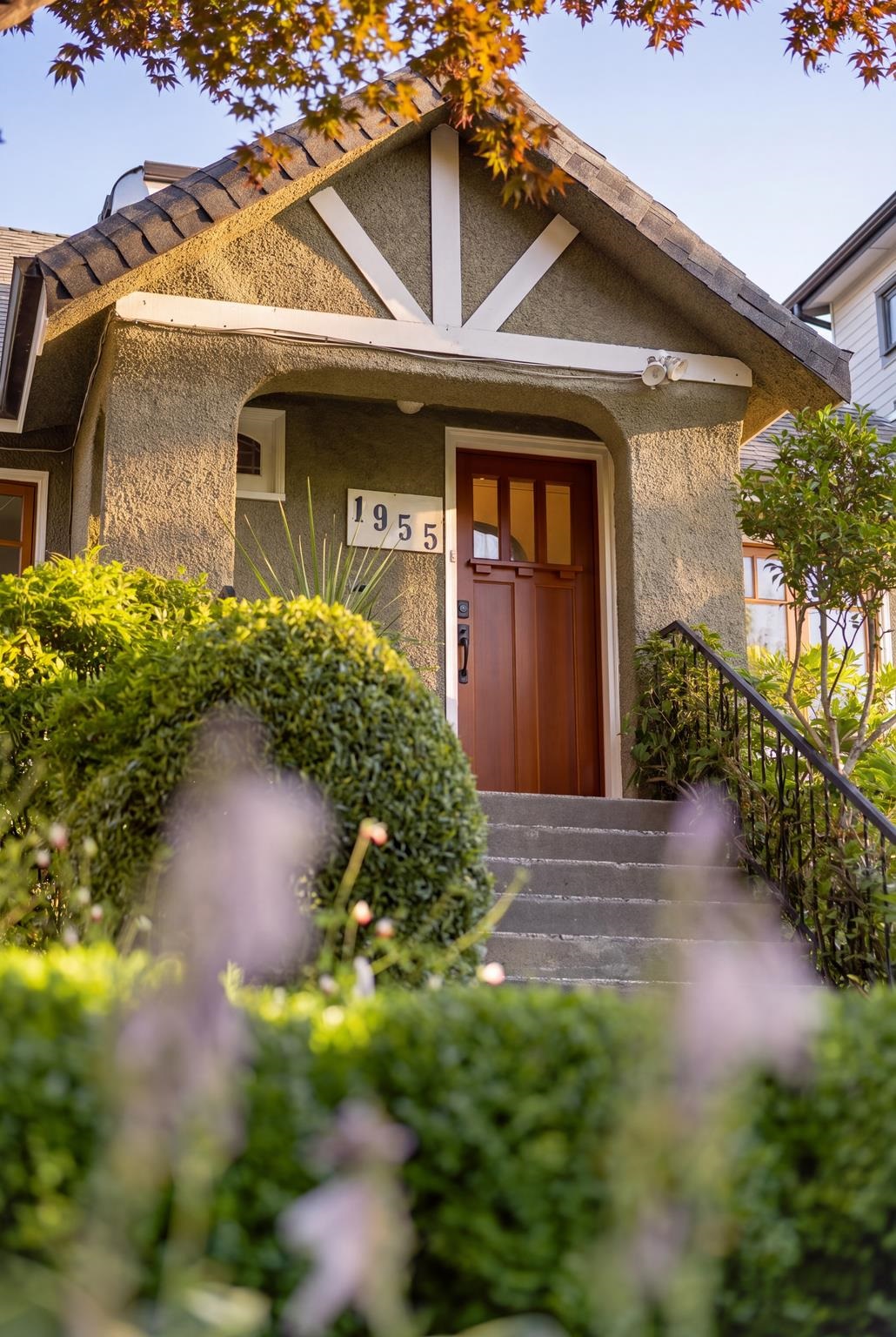 1955 E 8th Avenue Vancouver, BC - 35