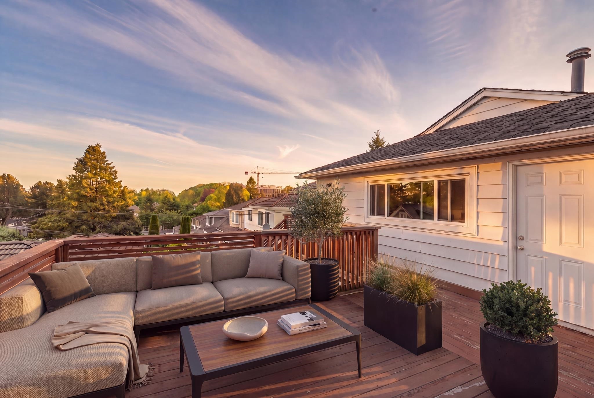 2554 E 7th Avenue Vancouver, BC - 21