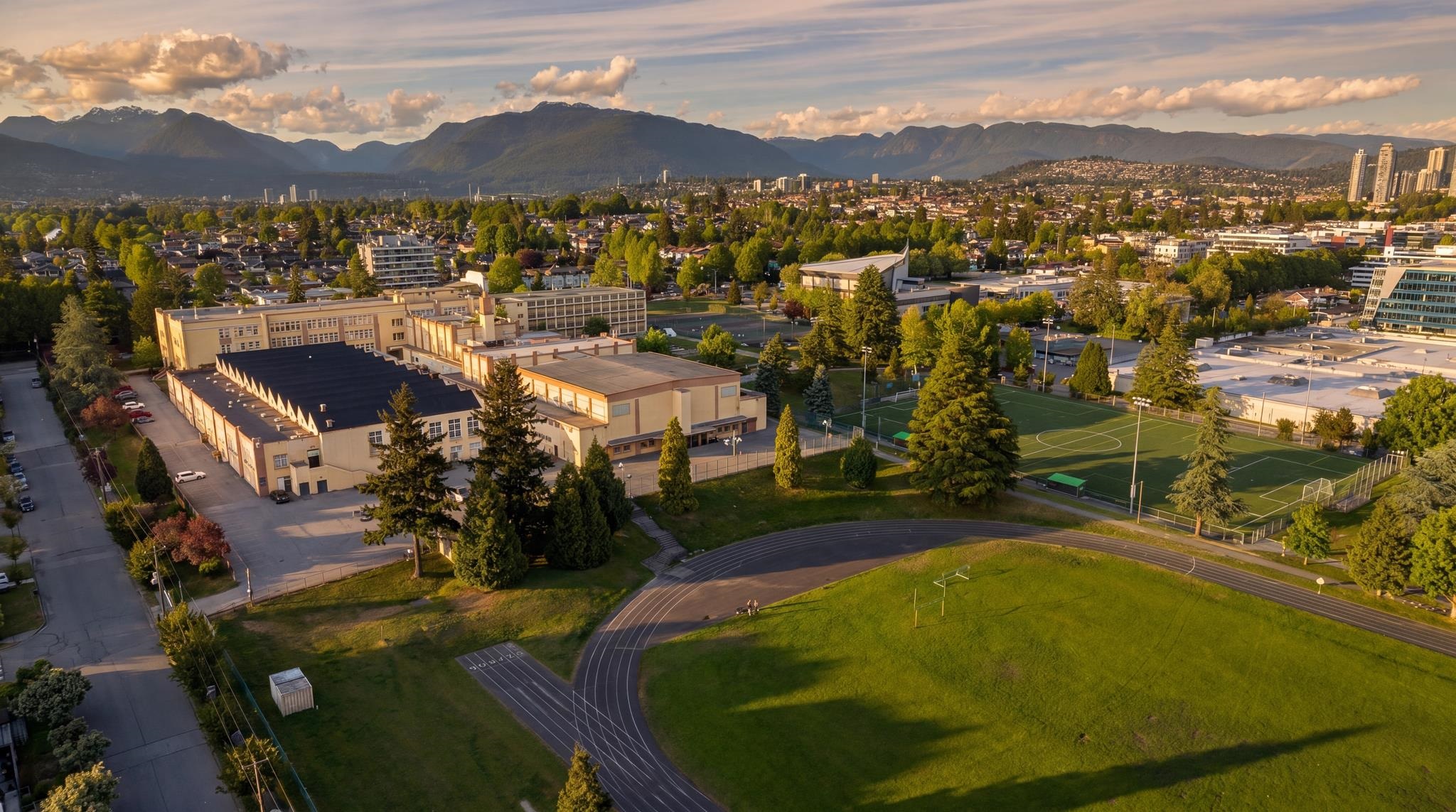 2554 E 7th Avenue Vancouver, BC - 33