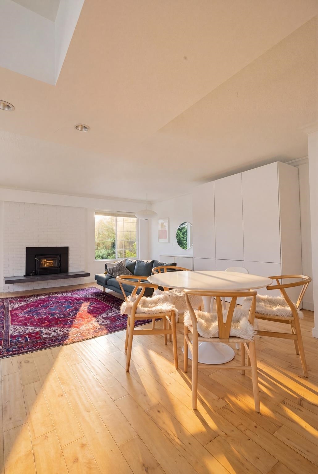 2554 E 7th Avenue Vancouver, BC - 8