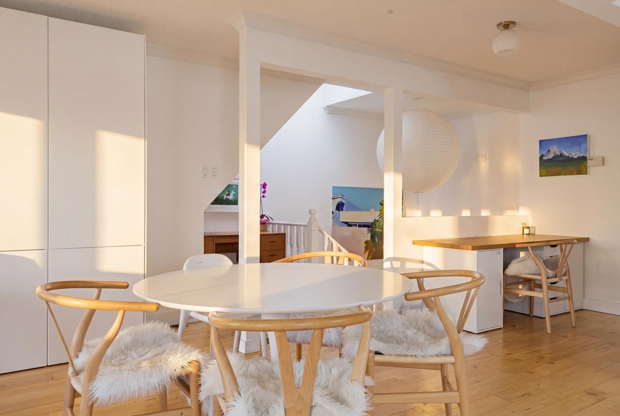 2554 E 7th Avenue Vancouver, BC - 5