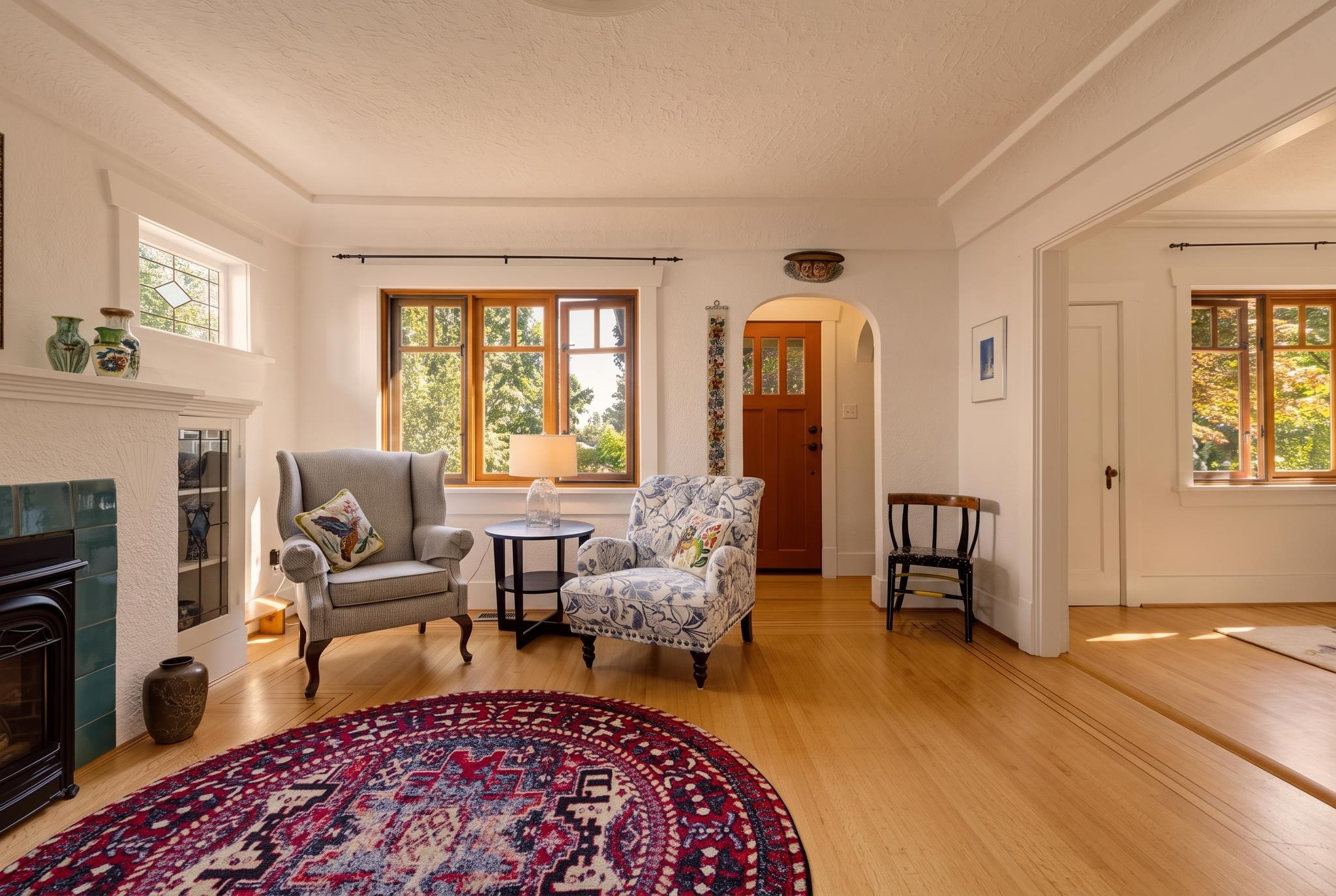 1955 E 8th Avenue Vancouver, BC - 2