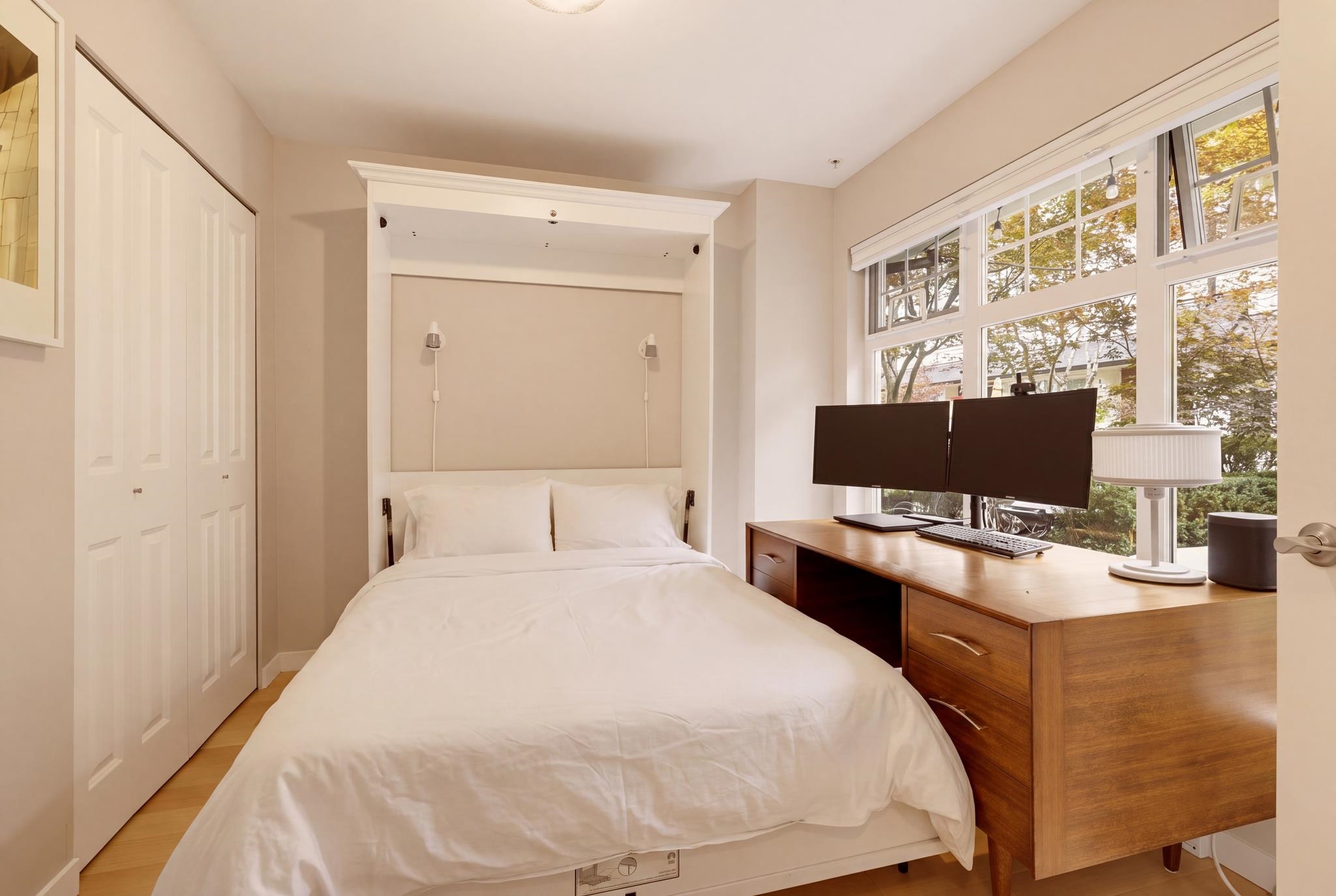 3882 Welwyn Street Vancouver, BC - 16