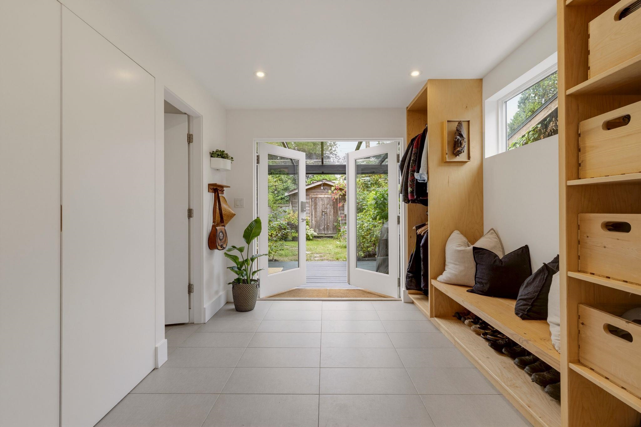 1762 E 15th Avenue Vancouver, BC - 6