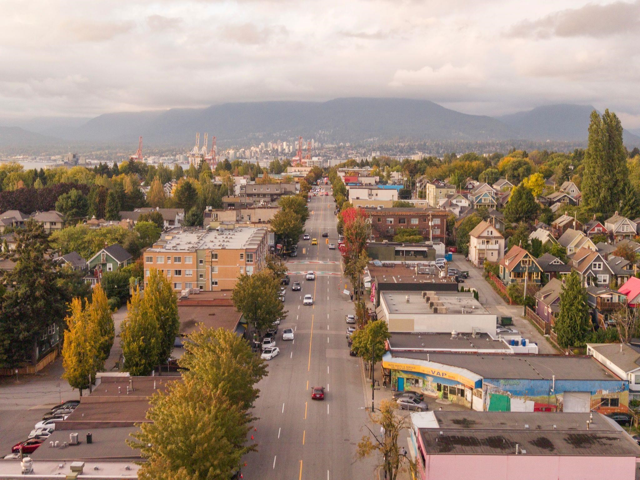 1970 E 6th Avenue Vancouver, BC - 34