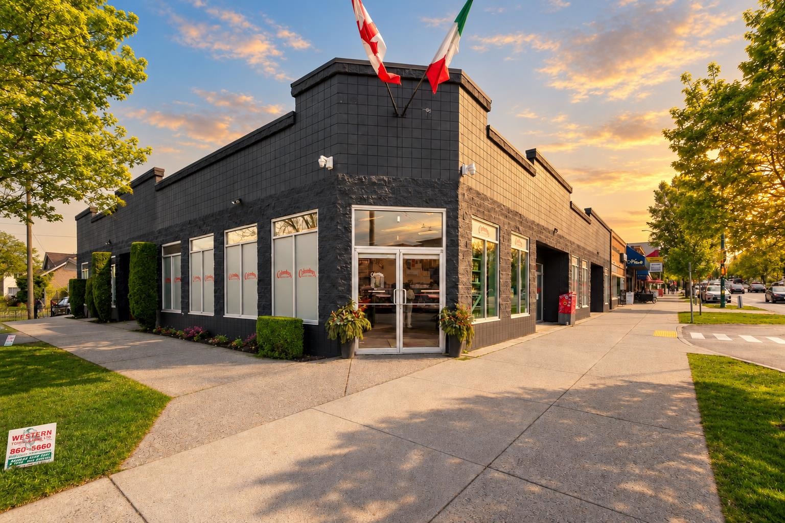 1 2539 Grant Street Vancouver, BC - 25