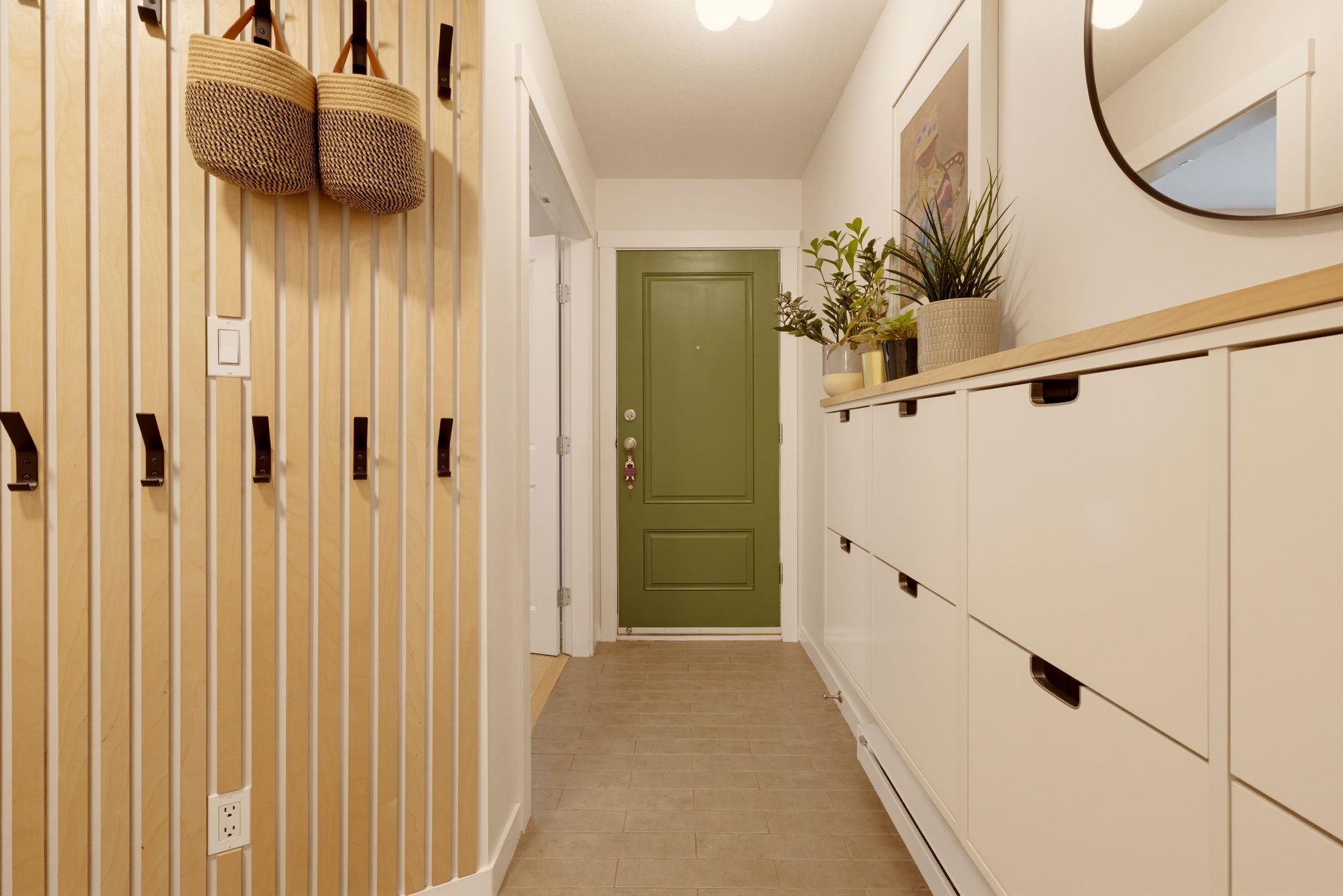 3882 Welwyn Street Vancouver, BC - 2