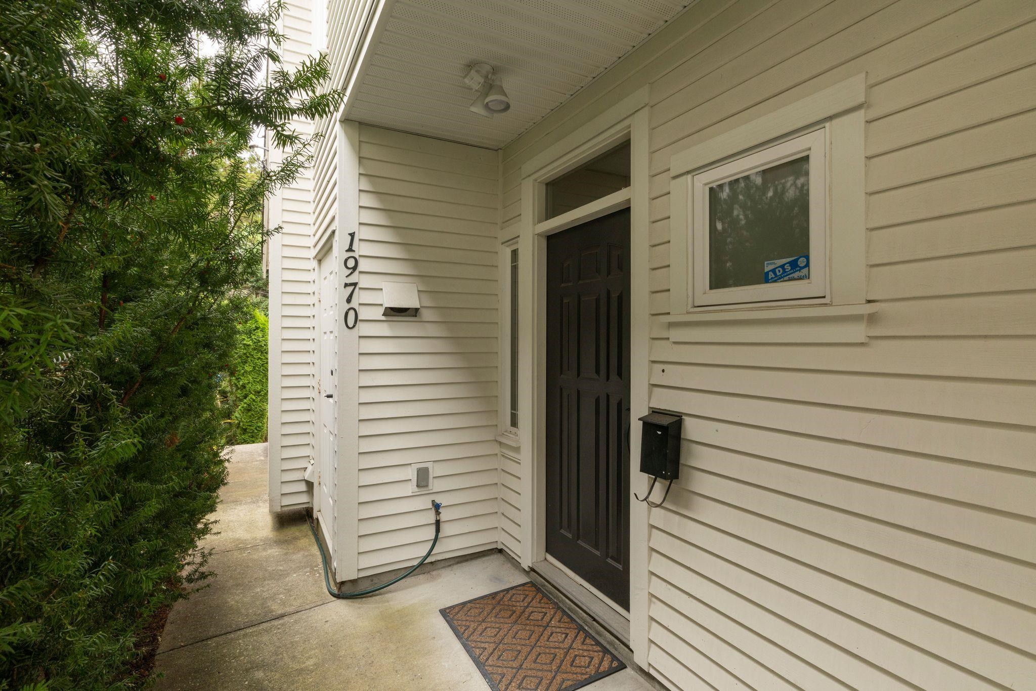 1970 E 6th Avenue Vancouver, BC - 27