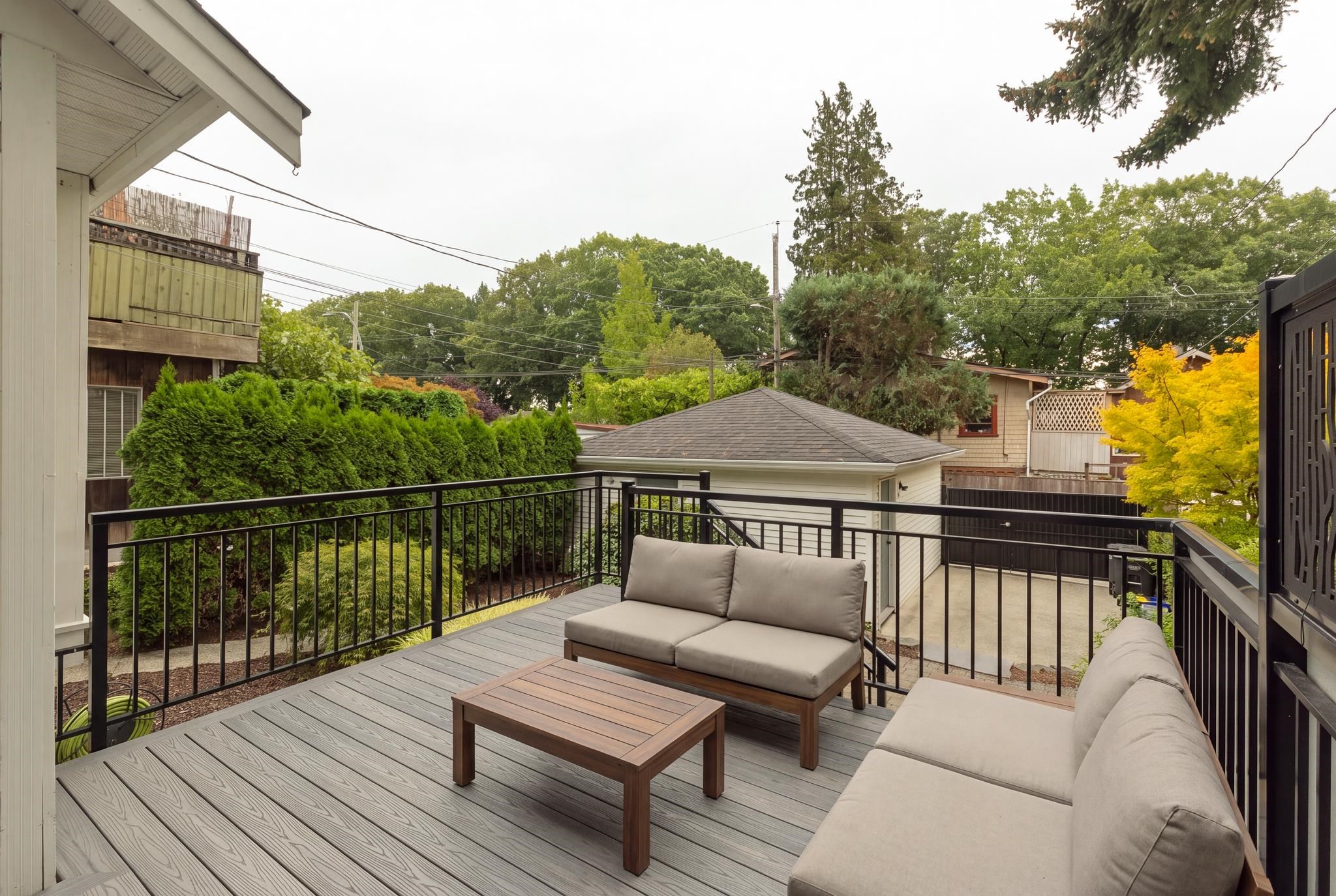 1970 E 6th Avenue Vancouver, BC - 11