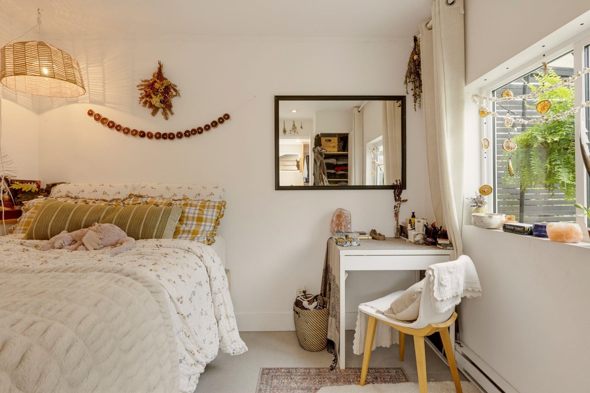 1762 E 15th Avenue Vancouver, BC - 33
