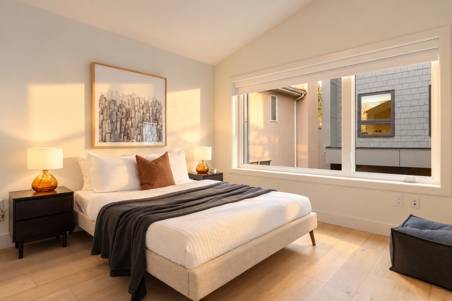 1 2539 Grant Street Vancouver, BC - 22