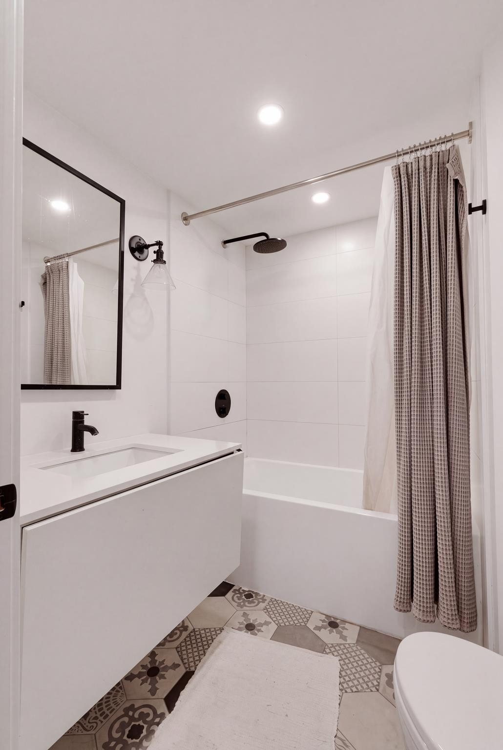 202 1520 Cotton Drive Vancouver, BC - 17