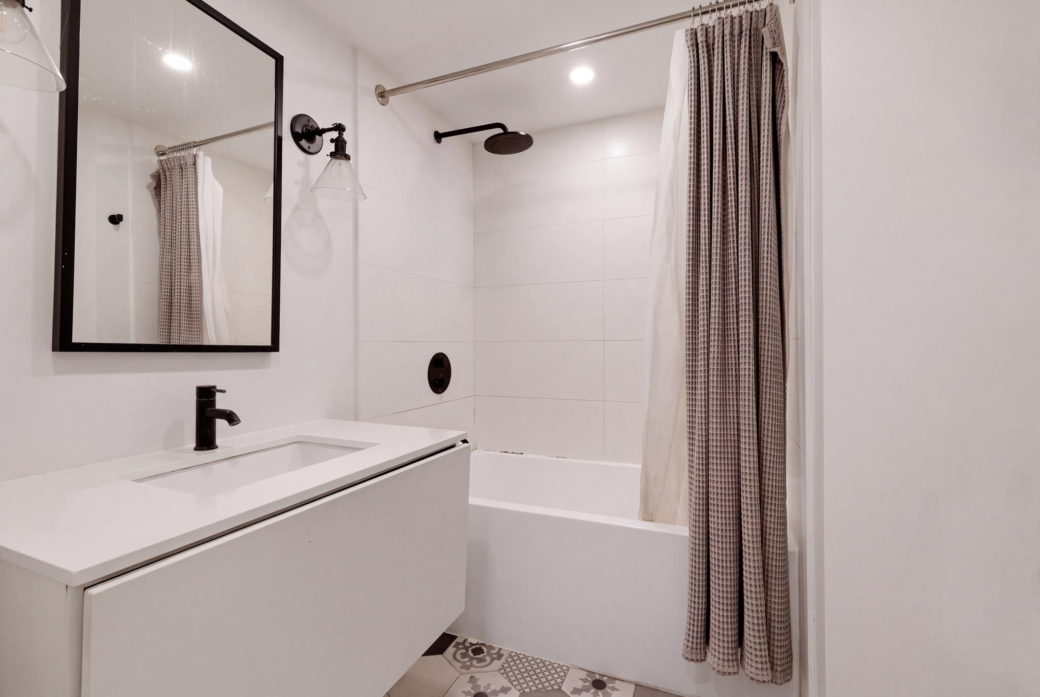 202 1520 Cotton Drive Vancouver, BC - 15