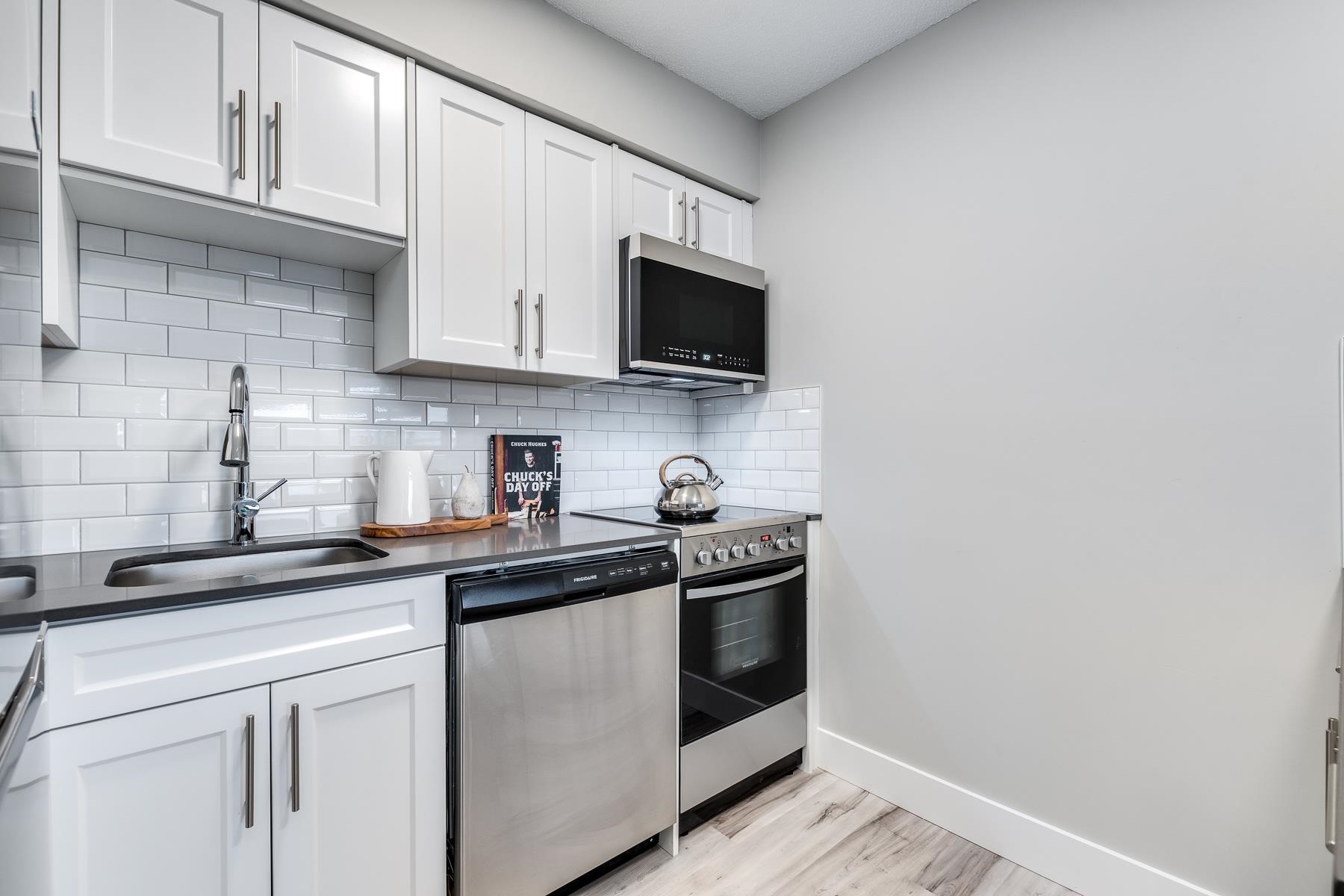 1923 Parker Street Vancouver, BC - 27